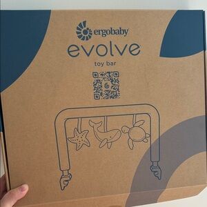 Ergobaby Evolve Toy Bar in Brown and Blue